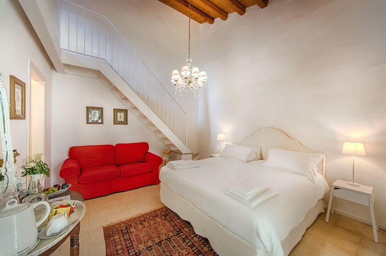 Bedroom 3, Baglio Occhipinti, Ragusa