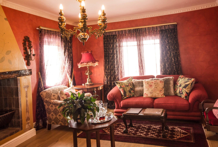 Public Area, Paternoster Manor, West Coast