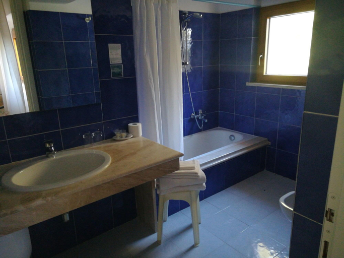 Bathroom 5, Hotel Fuile E Mare, Nuoro