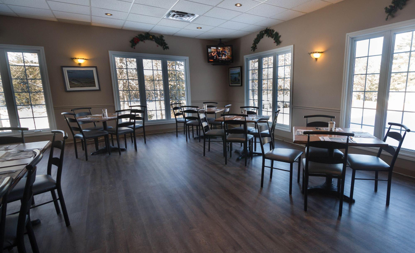 Food & Drinks 5, Hotel Marineau Mattawin, Mékinac