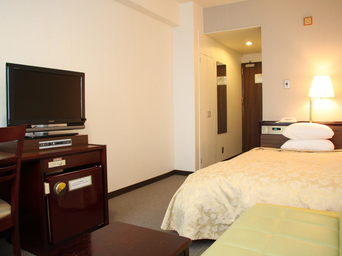 Bedroom 3, Okazaki New Grand Hotel, Okazaki