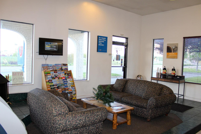 Public Area 2, Motel 6 Ogden, UT - 21st Street, Weber