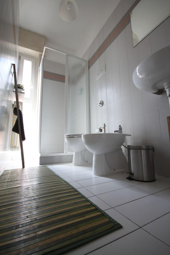 Bathroom 2, MyRoom In Town, Bergamo