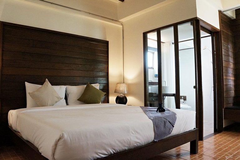 Bedroom 13