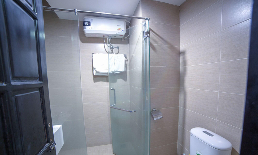 Bathroom, Khach San My Khe 2, Da Nang