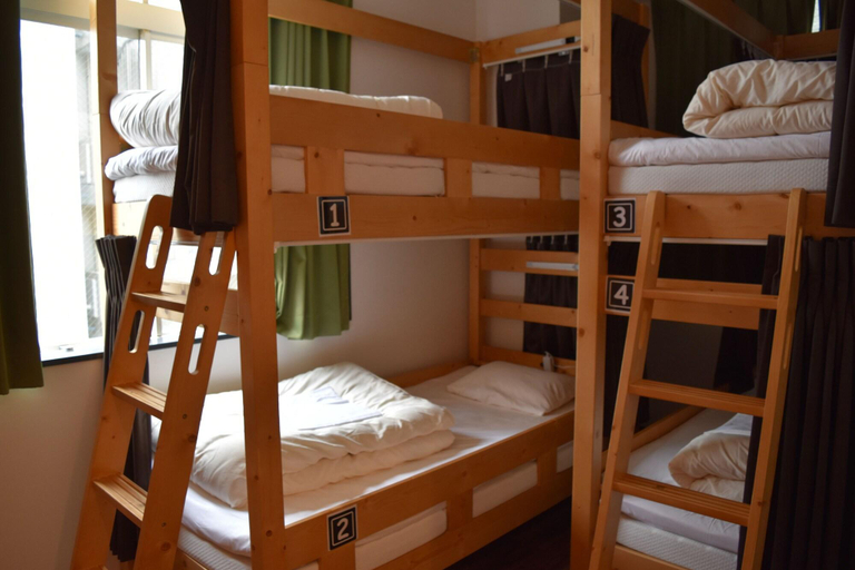 Bedroom 3, Hop Step Inn, Kita