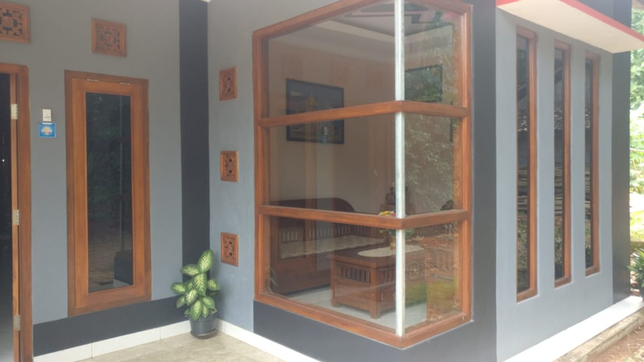 Sport & Beauty, Yati Homestay by ZUZU, Bantul