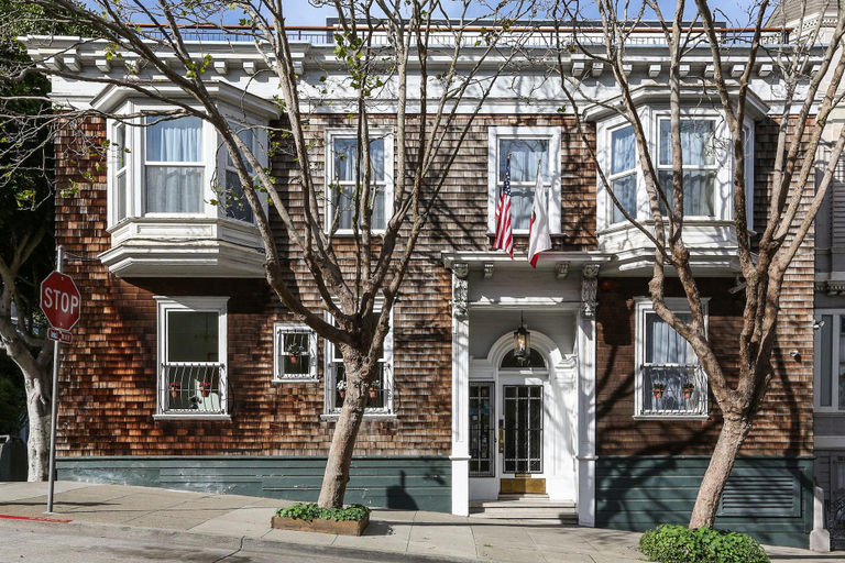 Exterior & Views 1, The Grove Inn, San Francisco