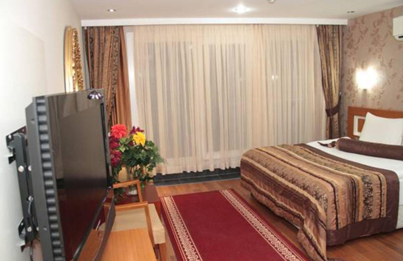 Bedroom 2, BC Burhan Cacan Hotel & Spa & Cafe, Beşiktaş