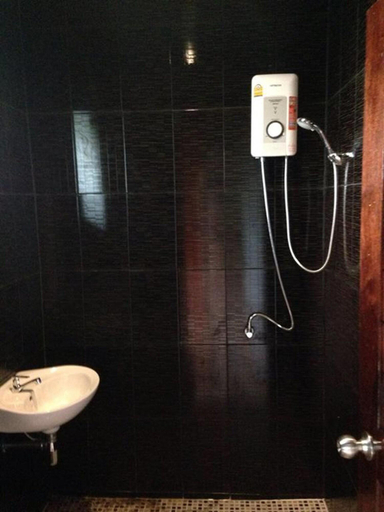 Bathroom 4, Water's House, Muang Surat Thani
