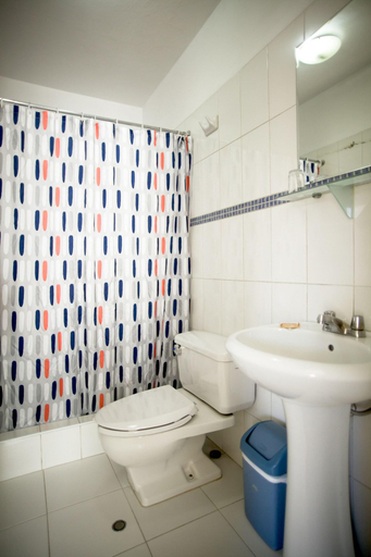 Bathroom, Hostal Solar, Arequipa