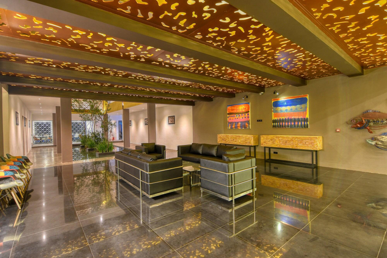 Public Area 2, Golden Pearl Tangalle Beach, Tangalle