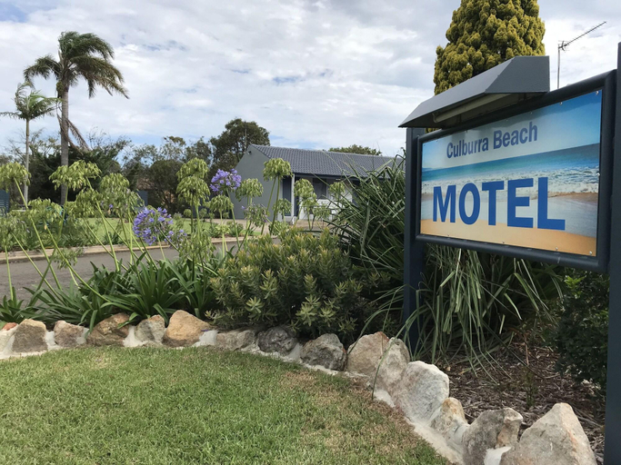 Public Area, Culburra Beach Motel, Shoalhaven - Pt B