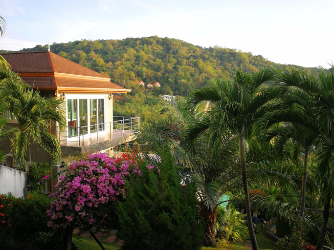Baan Waru Seaview, Phuket Island