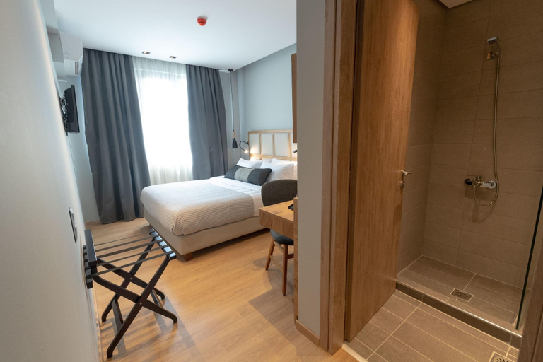 Bedroom 5, Grand Port Suites Thessaloniki, Central Macedonia