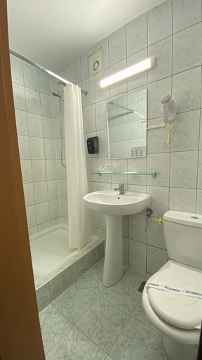 Bathroom 4, Hotel Venus, Mangalia