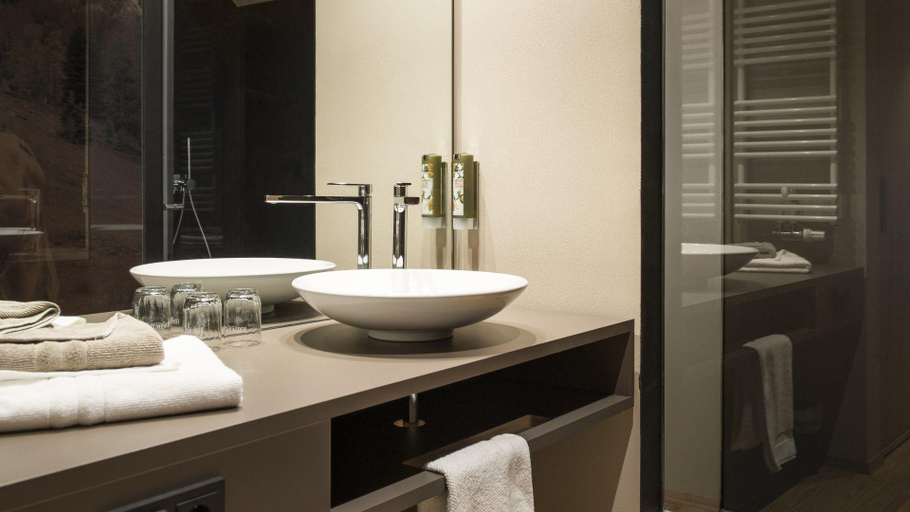 Bathroom 3, Ellgass Allgau Hotel, Ravensburg