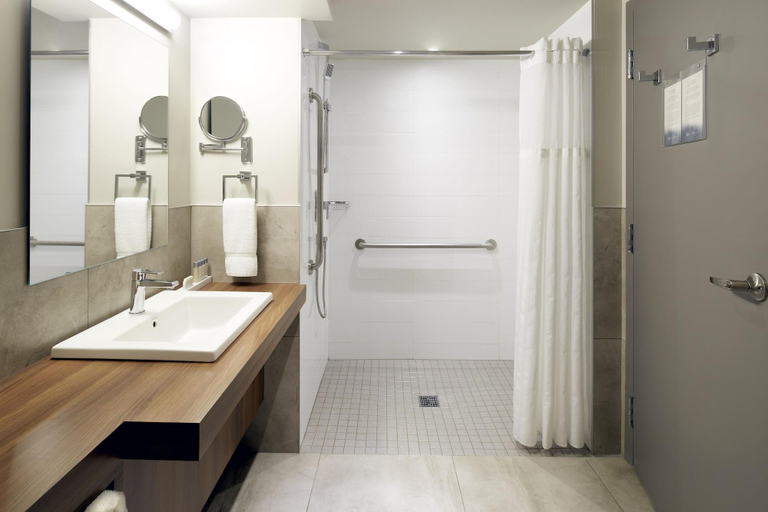 Bathroom 4, Hotel Rive Gauche, La Vallée-du-Richelieu