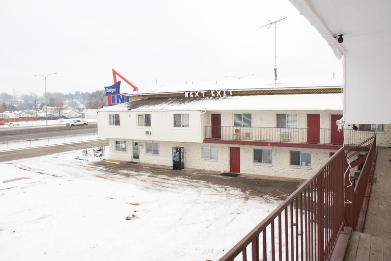Exterior & Views 2, Budget Inn, Canyon