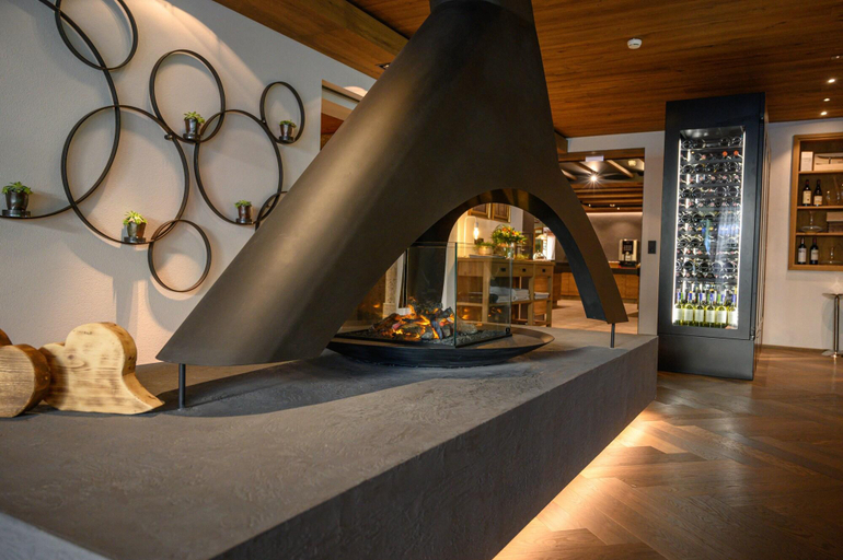 Public Area 4, ZillergrundRock Luxury Mountain Resort, Schwaz