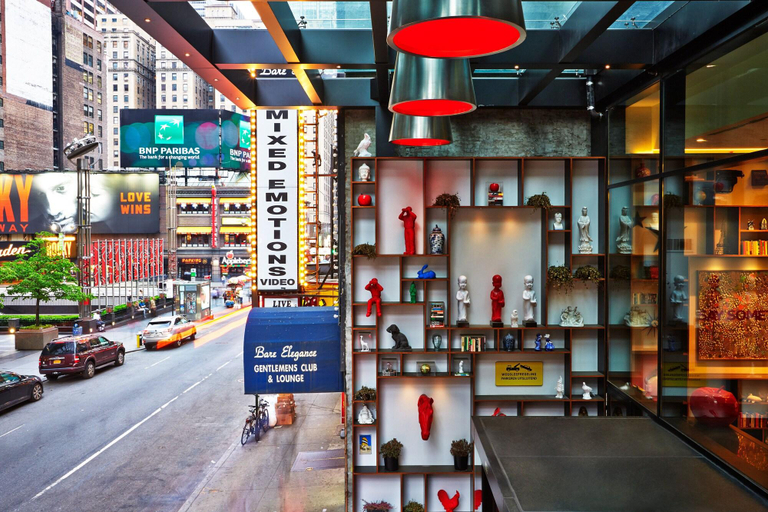 Public Area 4, citizenM New York Times Square, New York