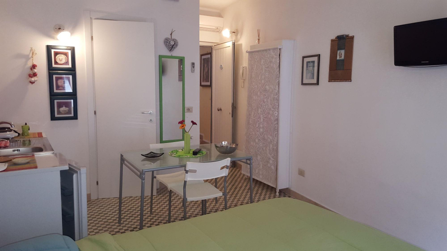 Bedroom 2, Casa Nave, Bari