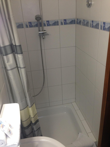 Bathroom 5, Mosel-Pension Gästehaus Christiane, Mayen-Koblenz