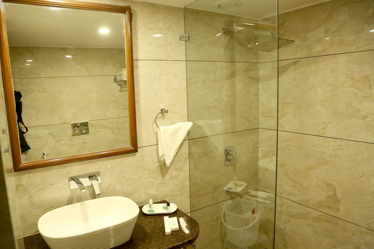 Bathroom, Hotel Shagun, Sahibzada Ajit Singh Nagar