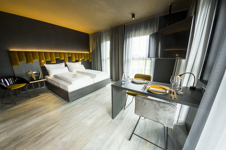 Bedroom 4, My Home My Hotel Rosenheim, Rosenheim