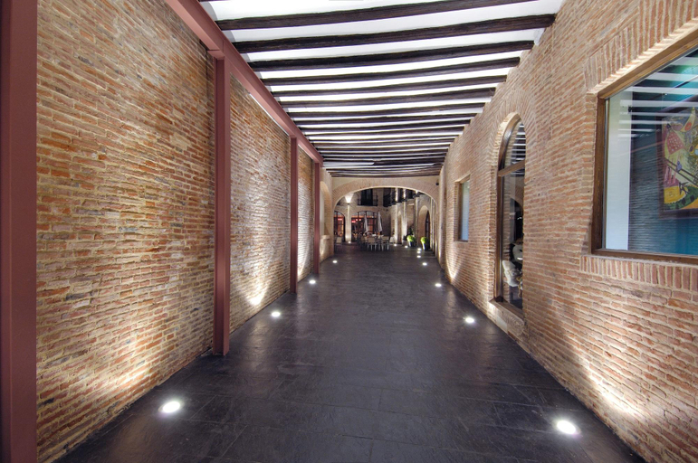 Public Area 3, Hotel Cienbalcones, Zaragoza