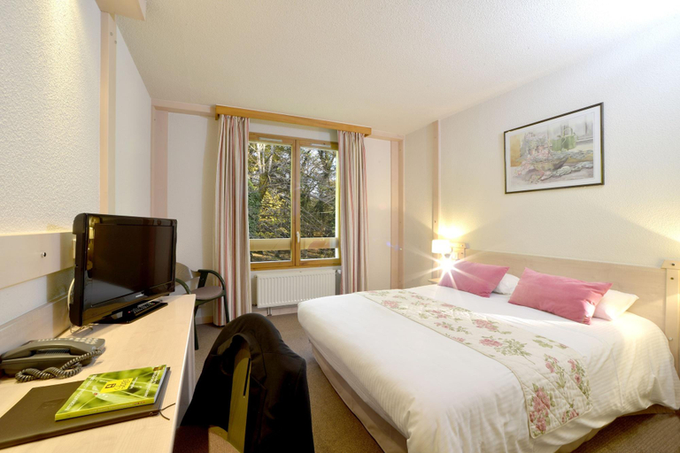 Bedroom 3, Hôtel Le Bois Dormant, Jura