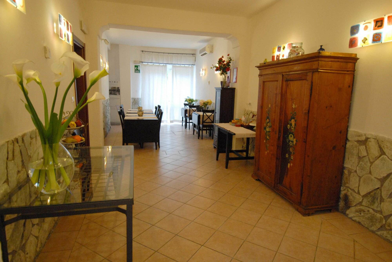 Public Area 2, Hotel Luana, Lucca