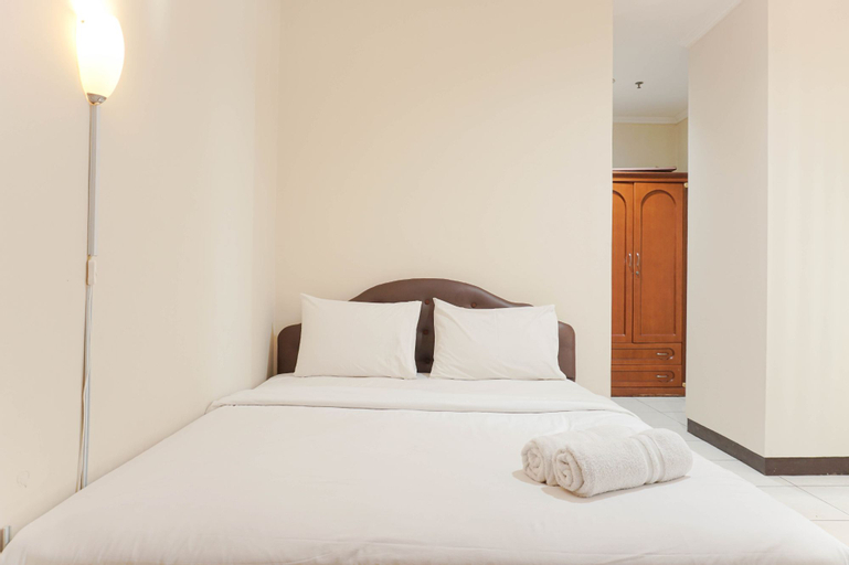 Modern Elegant and Good 3BR at Pangeran Jayakarta Apartment By travelio, Central Jakarta