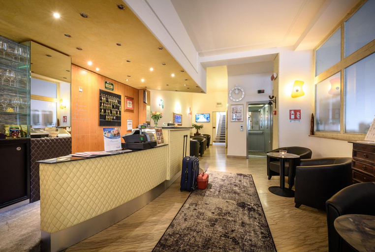 Public Area 2, Hotel Corona, Sondrio