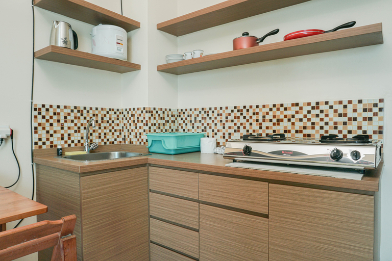 Others 3, Cozy Living 1BR at Tifolia Apartment By Travelio, East Jakarta