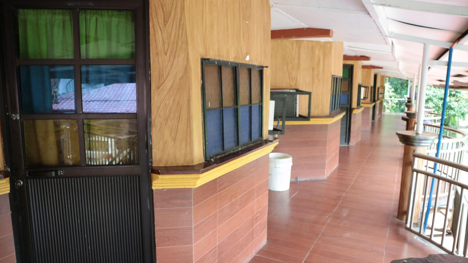 Public Area 2, Nipa Hut Resort, San Leonardo