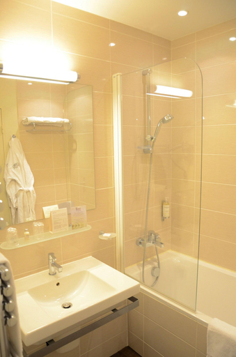Bathroom 4, L'Echappée - Hôtel Casino Dieppe, Seine-Maritime