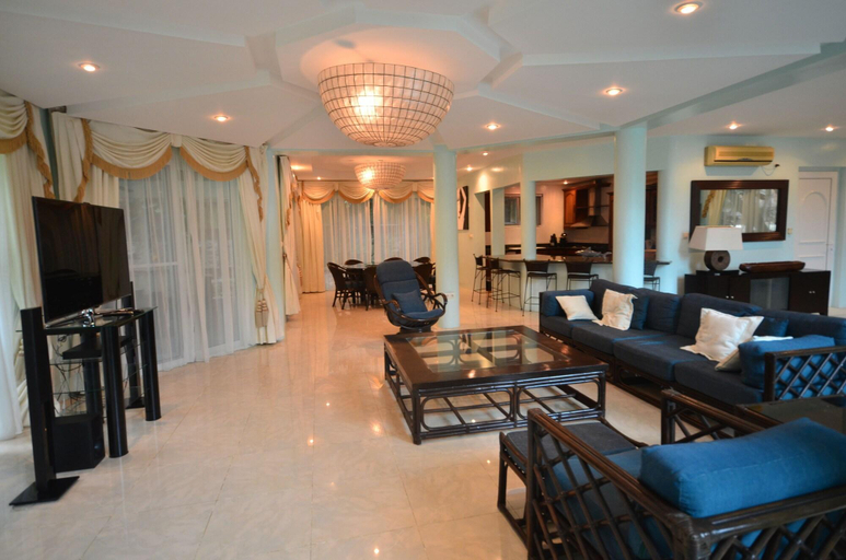 Public Area 2, Pinjalo Resort Villas - Jade Hill Project Property Development, Malay