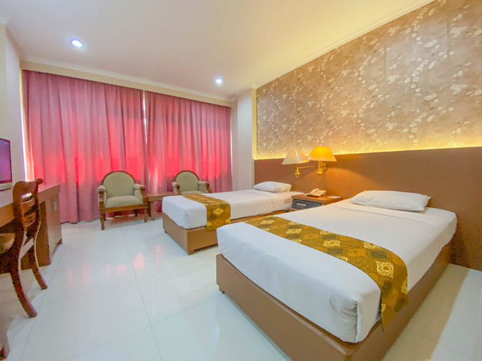 Riyadi Palace Hotel Surakarta RedPartner, Solo