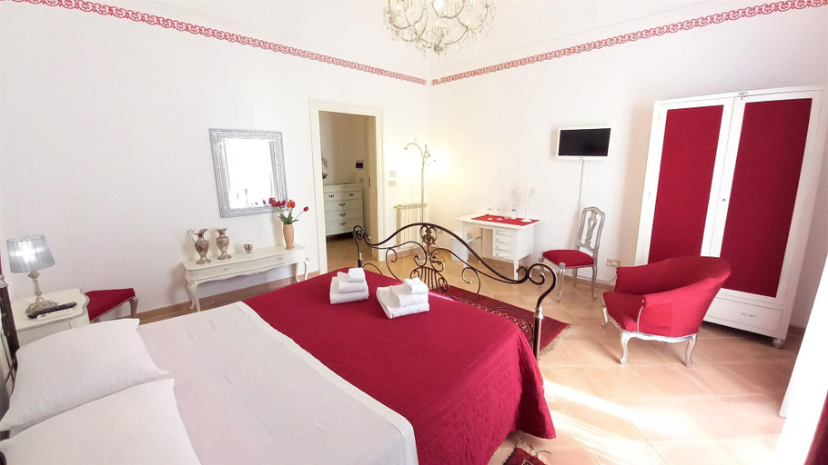 Bedroom 3, Palazzo Cutelli Bed&Book, Palermo