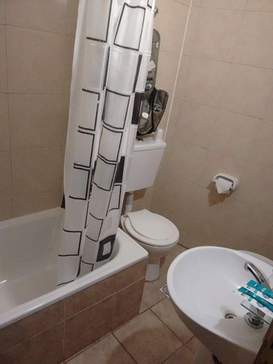 Bathroom 4, Hotel Mustapic, Ushuaia