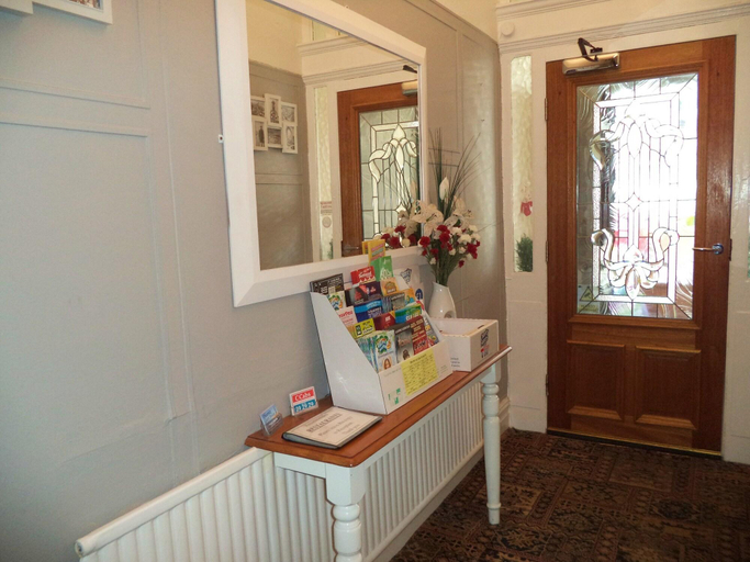 Public Area 2, Phoenix Guest House, Blackpool