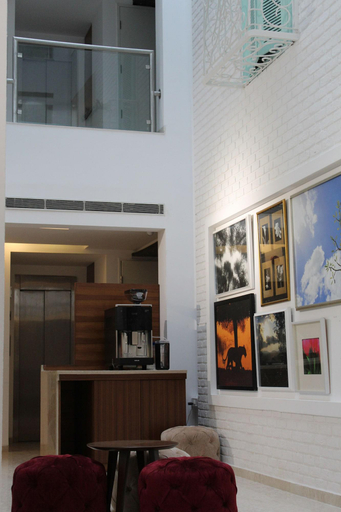 Public Area 3, Keys Lite by Lemon Tree Hotels, Mayfield, Gurgaon, Gurgaon