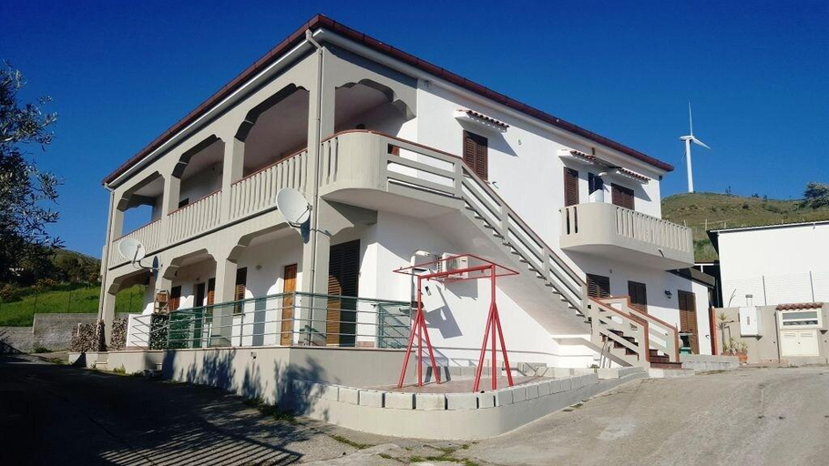 Exterior & Views 2, La Dimora Degli Artisti, Catanzaro