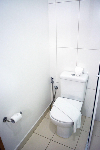 Bathroom 5, Hotel Malibu Inn, Campinas