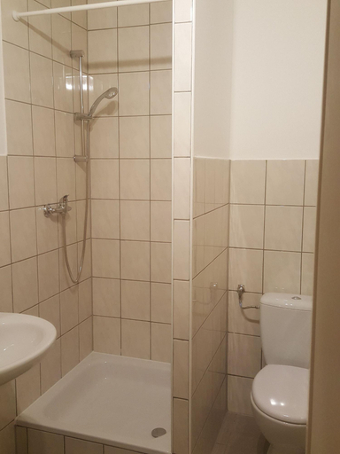 Bathroom 5, Hotel-Residenz Oberurseler Hof, Hochtaunuskreis
