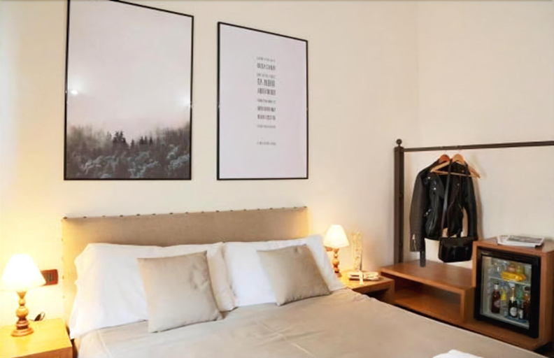 Bedroom 4, Al Palazzetto B&B, Rome