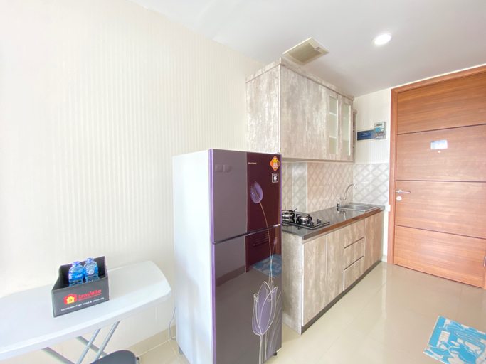 Others 4, Bright Studio Room at Beverly Dago Apartment By Travelio, Bandung