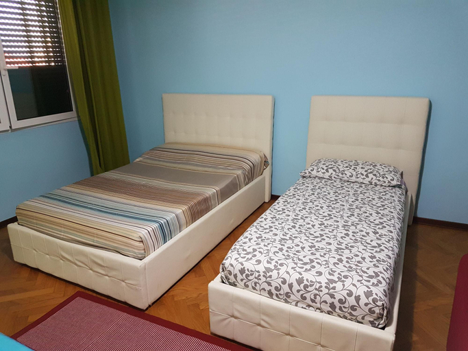 Bedroom 2, New Life, Venezia