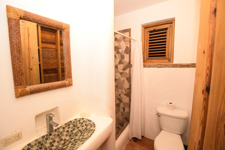 Bathroom 5, Clave Verde Ecolodge, Santa Bárbara de Samaná